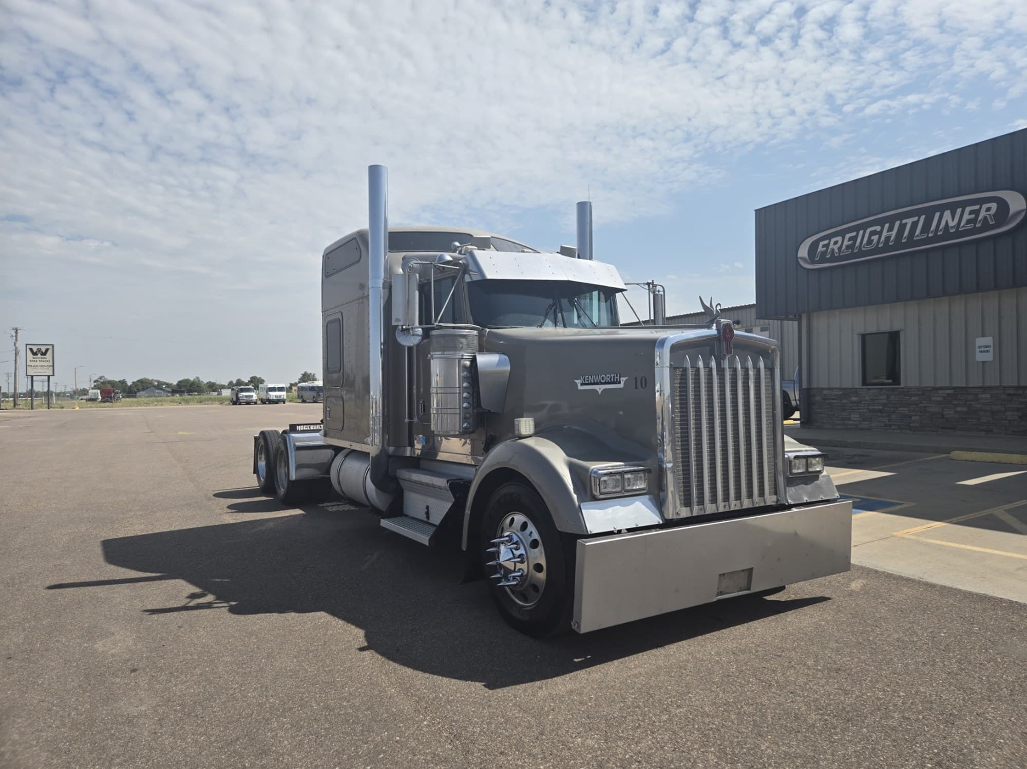 2001 Kenworth W900L