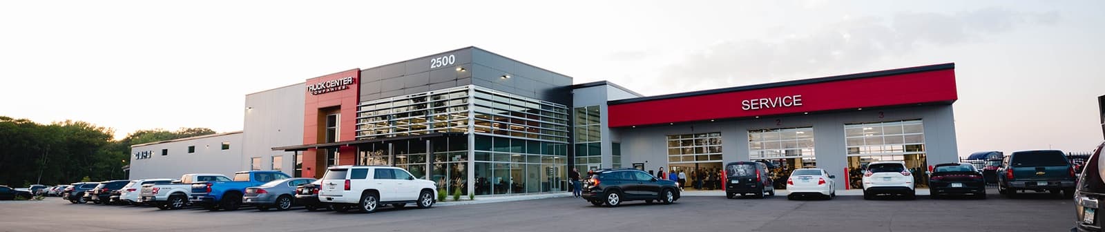 Truck Center Companies - Mankato storefront