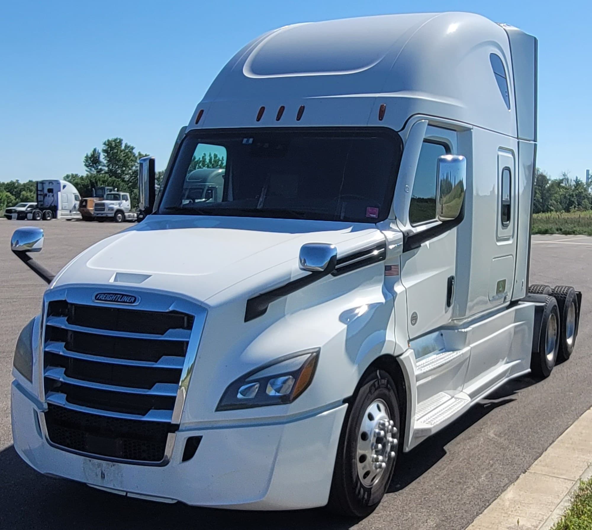 2023 Freightliner CASCADIA 126 PT126SLP - Photo 1