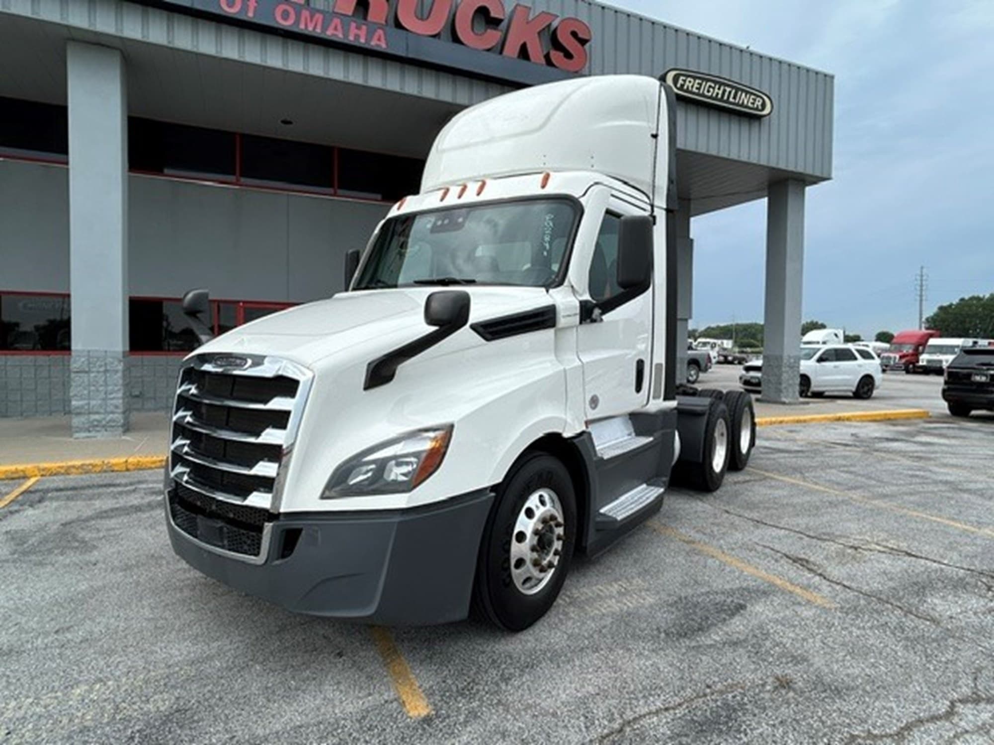 2021 Freightliner CASCADIA 126 - Photo 1