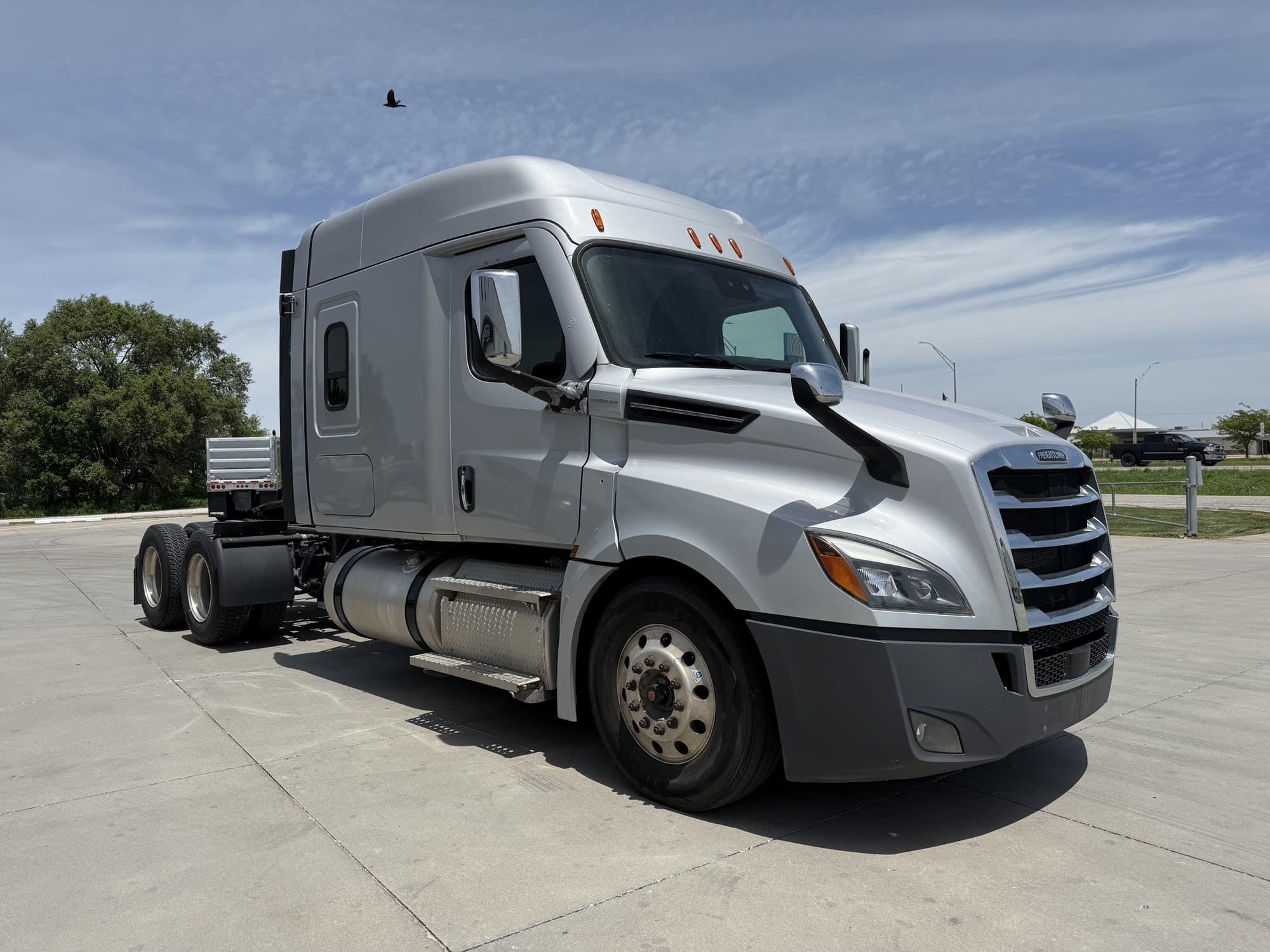 2021 Freightliner CASCADIA 126 PT126SLP - Photo 1