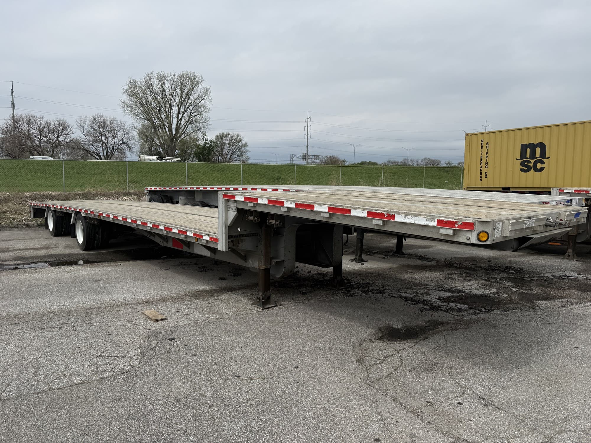 2014 Reitnouer FLATBED - Photo 1