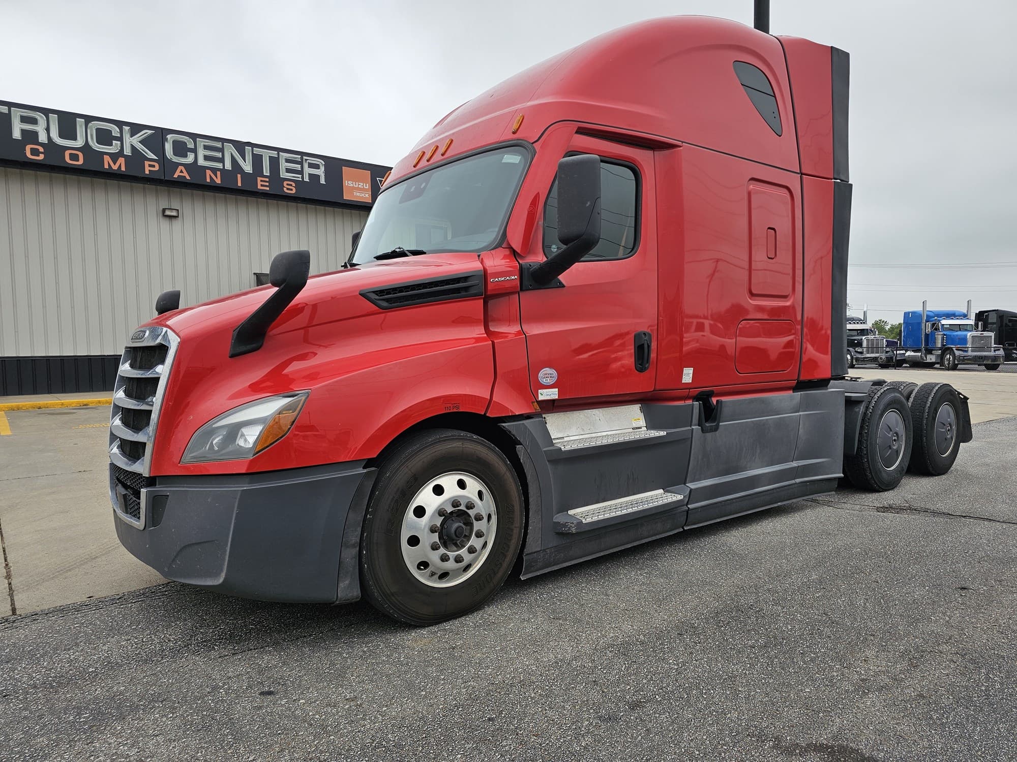 2023 Freightliner CASCADIA 126 CA126SLP - Photo 1